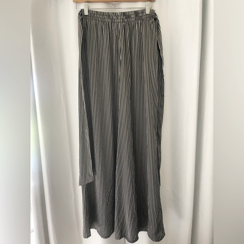 Striped Black and White pajama pants MUMU brand size medium